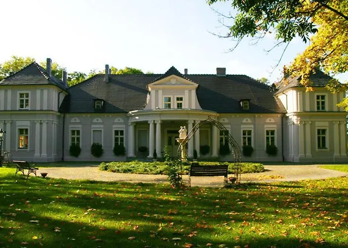 Apart Otel Dakowski Dwor *